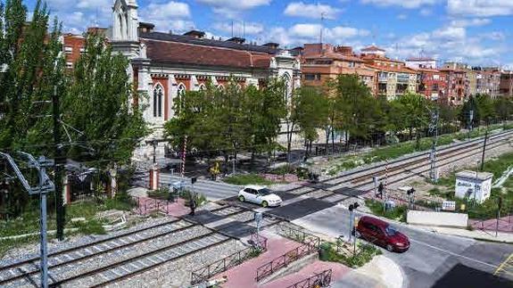 ADIF somete a información pública las expropiaciones para suprimir el paso a nivel de Pilarica