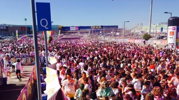 Arroyo vive un estallido de color con la Holi Run