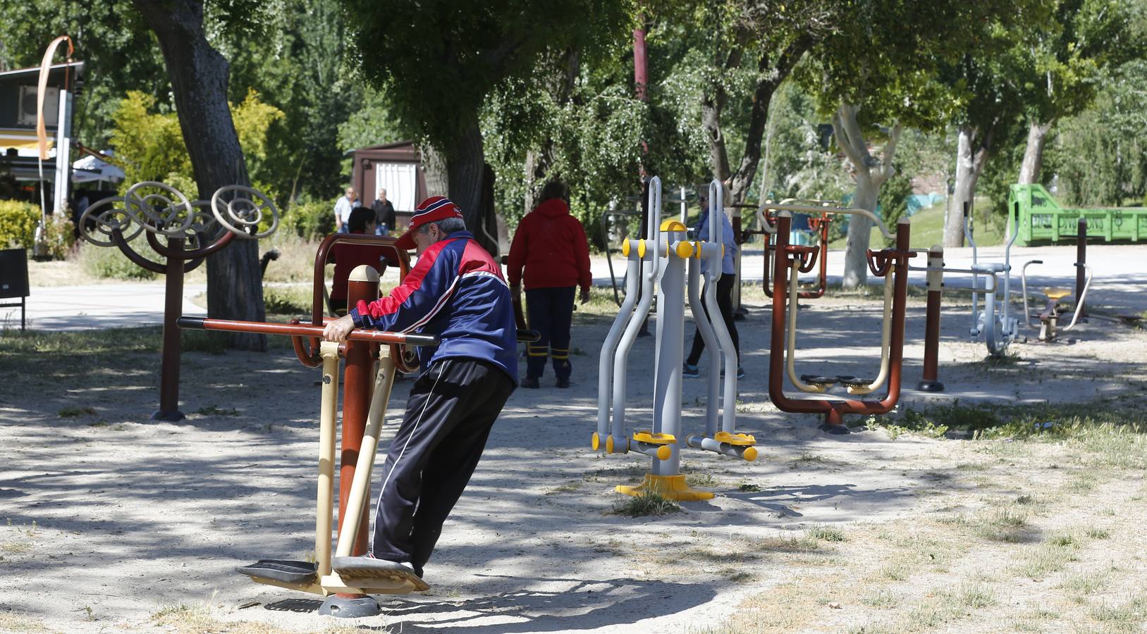 La zona de aparatos de gimnasia de Las Moreras, similar a las proyectadas en los barrios de Parquesol, La Rondilla, Vadillos, Pajarillos, Delicias y La Rubia. 