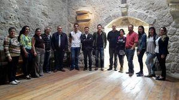Alumnos del II Curso 'Autónomo en Prácticas' de Arroyo visitan pequeñas empresas