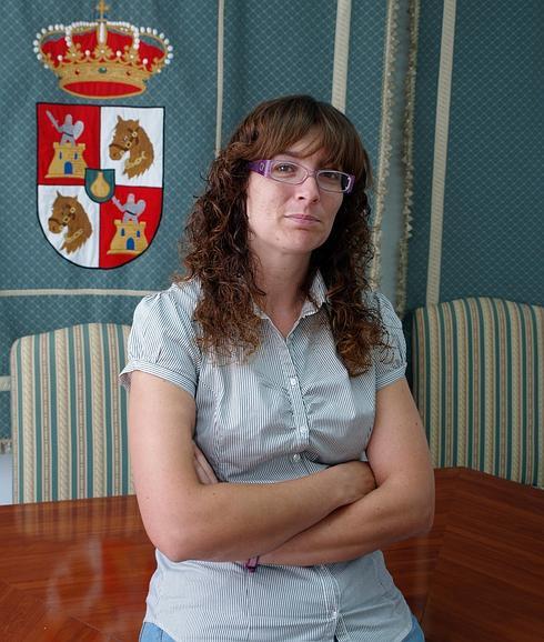 Rebeca Cobos Fraile, alcaldesa de Vallelado. 