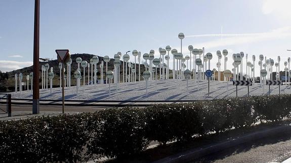 Rotonda de los holas a la altura de La Vega (Valladolid).