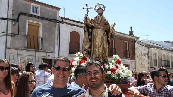 Imagen de la procesión de santo Domingo de Guzmán en Campaspero. 