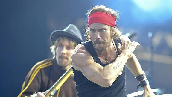 El cantante de Macaco, durante la actuacion del grupo en el festival Rock in Rio Madrid.
