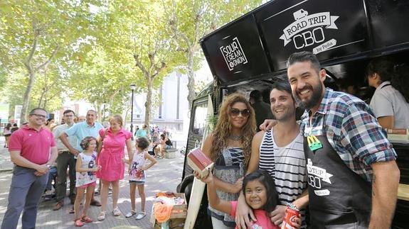 McDonald´s y el chef vallisoletano Javier García Peña presentan su última creación, la hamburguesa CBO Sour Cream & Onion. 