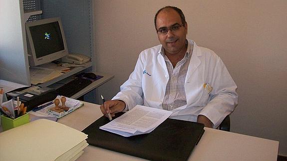 El director del centro de salud mental Antonio Machado, Martín Vargas. 