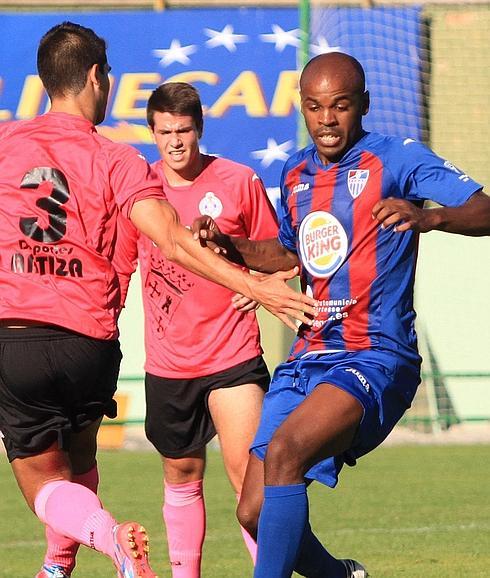 Momento de un partido anterior de la Segoviana. 