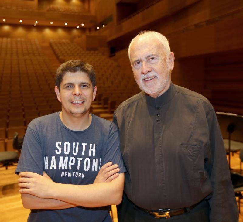 Javier Perianes y Jesús López Cobos, en el Miguel Delibes. 