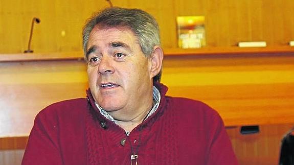 Julio Justo de la Rosa, en la presentación de su libro.