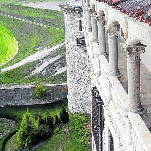 Detalle del castillo de Cuéllar. 