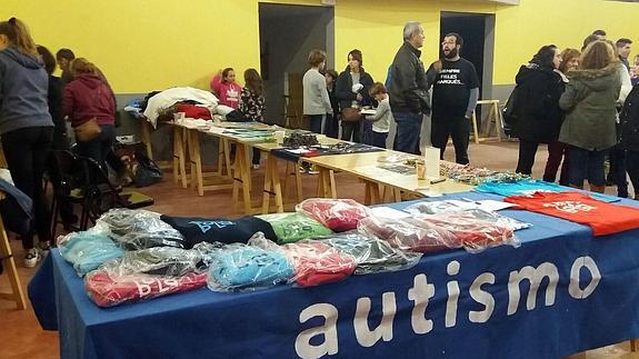 Mercado solidario de las jornadas. 