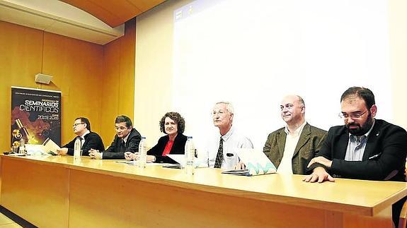 Un momento de la inauguración del simposio en el Centro de Investigación del Cáncer.