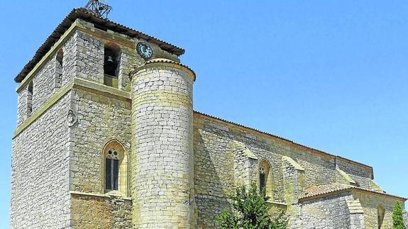 Iglesia de San Miguel de Requena de Campos.