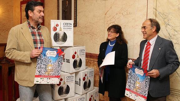 José Luis Vazquez (izquierda), María Jesús Fernández y Rufo Sanz, en la presentación de ayer. 