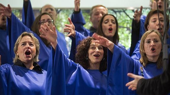 El Coro de Gospel 'Good News' actua el martes 22 en El Corte Inglés de Constitución
