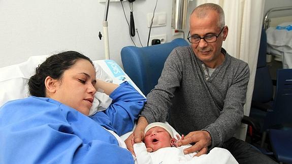 Mohamed es el primer bebé segoviano de 2016