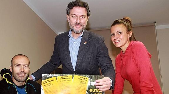 De izquierda a derecha, Raúl García Castán; José Luis Vázquez, y Beatriz Serrano, este lunes. 