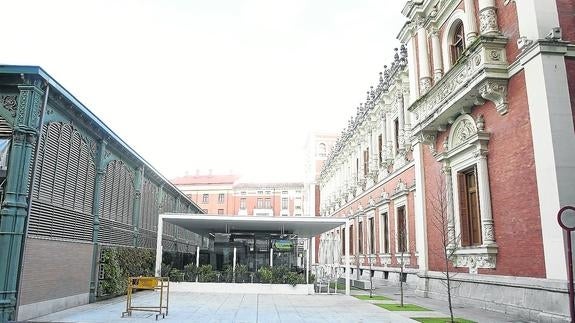Espacio urbano entre la Diputación y la Plaza de Abastos que llevará el nombre de José María Hernández.