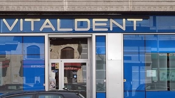 Clínica Vitaldent en Maniel Azaña.