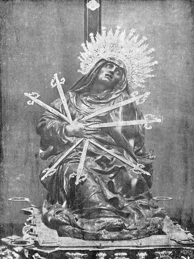 Nuestra Señora de las Angustias Coronada, en una imagen de 1940. 