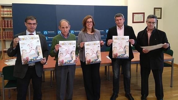 Las autoridades y la organización, durante la presentación. /El Norte