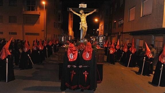 El Cristo de la Agonía, durante la procesión de anoche. 
