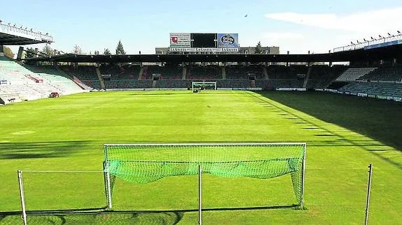 Aspecto interior del Estadio Helmántico.