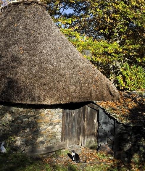 Palloza-museo del Señor Antonio, en la localidad de Pereda de Ancares. 