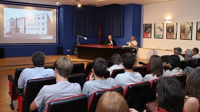 Lección inaugural del máste de Investigación en Arquitectura. 