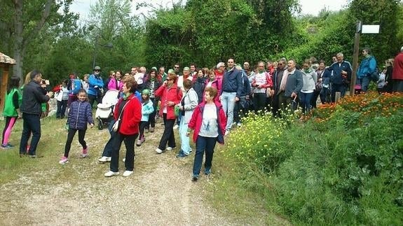 Participantes en la marcha.