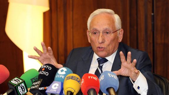 Atilano Soto, en una de sus últimas comparecencias públicas ante los medios. 