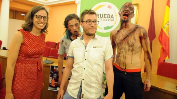 Presentación de la La V Feria de Mitomanía, Aficiones y Coleccionismo de Medina del Campo.