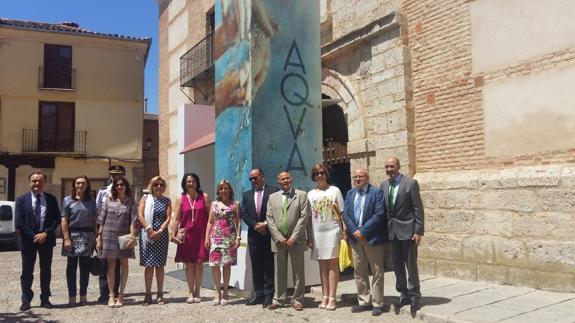 La delegada del Gobierno y los subdelegados, junto a la iglesia del Santo Sepulcro de Toro, una de las sedes de Las Edades. 