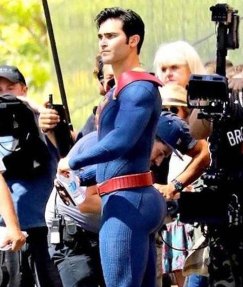 El culo del nuevo Superman es comparado con el de las Kardashian
