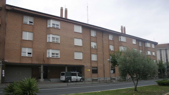 Edificio de la Guardia Civil en Arévalo. F.G. MURIEL