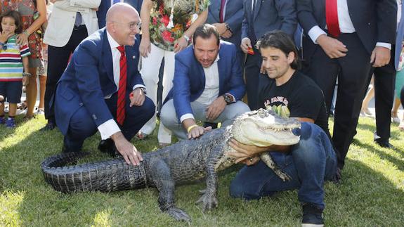 Reptiles y vehículos del Ejército inauguran la Feria de Muestras