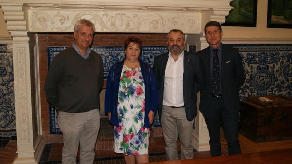 Acto de la firma del convenio.El Norte