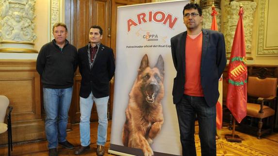 Presentación de la cita en el Ayuntamiento.