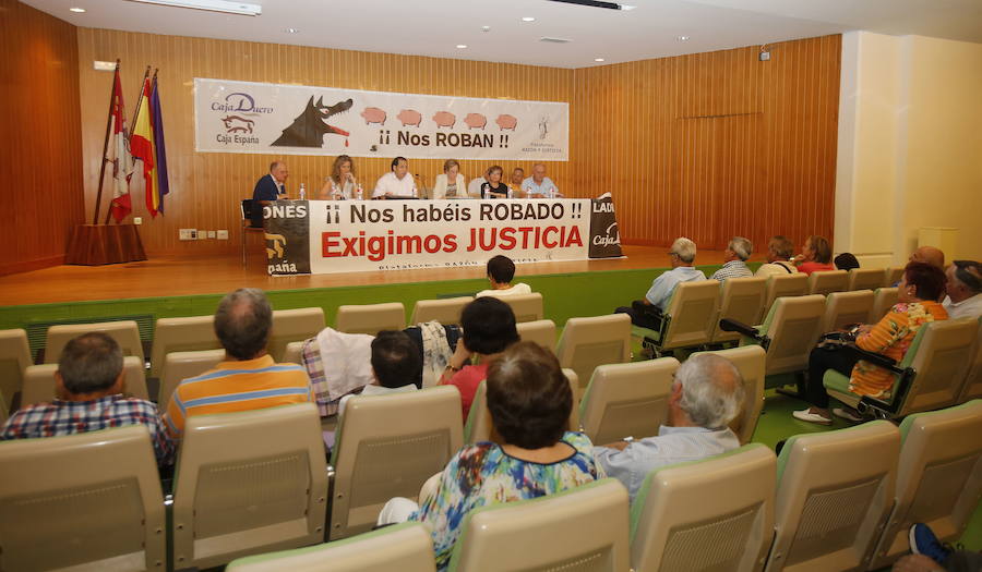 Asamblea celebrada el 30 de septiembre de la asociación Razón y Justicia. 