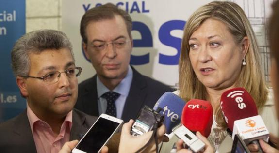 Dumitru Fornea, Germán Barrios y Pilar del Olmo, en la presentación del dictamen del CES Europeo sobre la minería. 