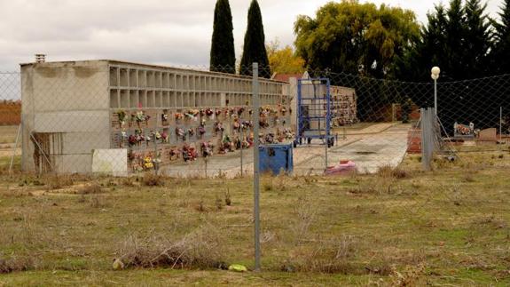 El Ayuntamiento de Medina del Campo ampliará el cementerio con cien columbarios