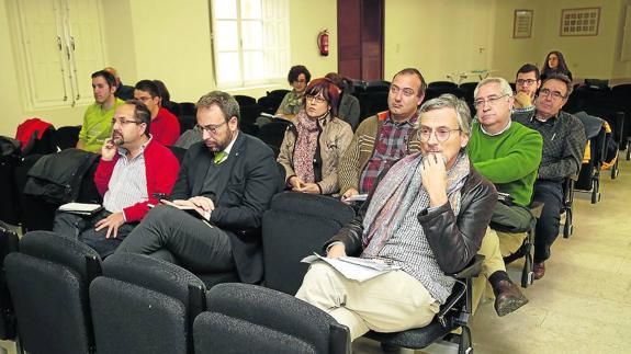 Participantes en las jornadas celebradas en la Casa Junco.