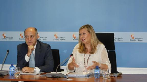 José Armando Baeta , director General de Presupuestos y Estadí­stica, con la consejera Pilar del Olmo.