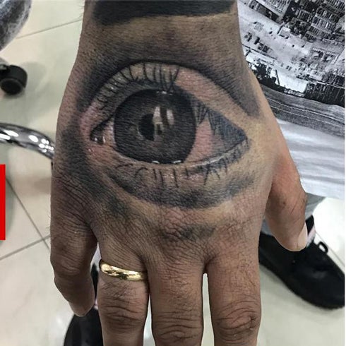 Un tatuaje más para Kiko Rivera