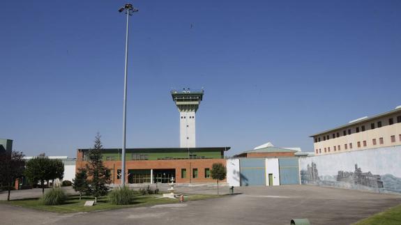 Localizan a un preso que alertaba de atentados yihadistas desde Palencia