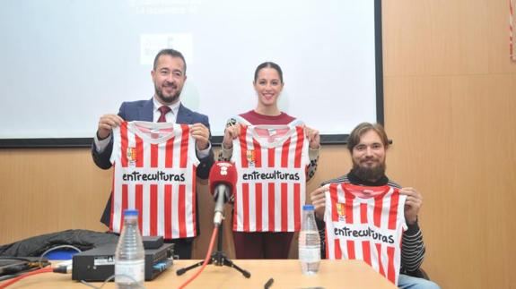 Juanfran Martín, Carolina Rodríguez y Daniel Rodríguez. 