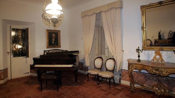Salón de la Casa de Zorrilla.