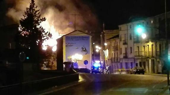 Incendio en la fábrica de Harinas García del Valle de San Esteban de Gormaz