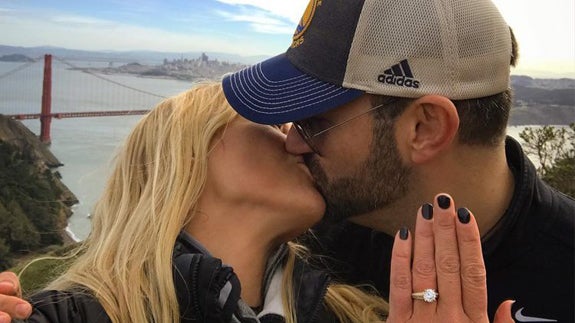 Brittany Daniel anuncia su compromiso con Adam Touni