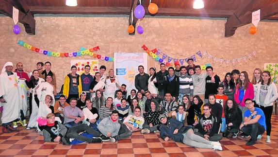 Jóvenes participantes en la iniciativa que se desarrolla en Ciudad Rodrigo.